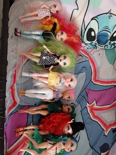rainbow high dolls house and dolls