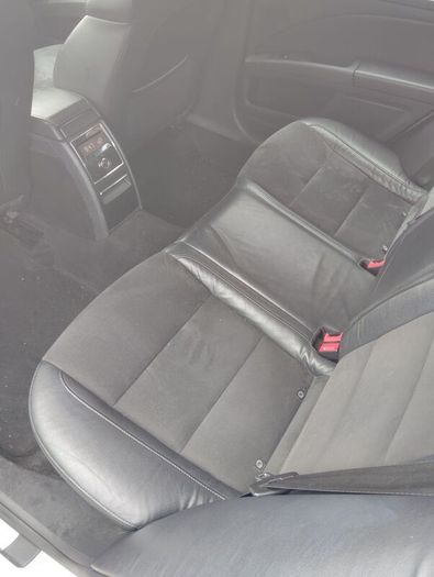 Breaking Skoda superb 2013 cayc MDM  lf9e 1.6tdi