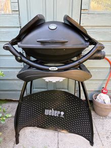 Weber Q2200 bbq
