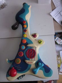 B.Woofer Interactive Toy Guitar