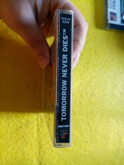 007 Tomorrow never dies PlayStation 1 Ps1 PlayStation 2 ps2 games Original Pal version