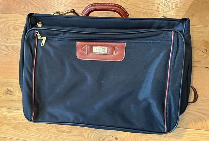 suitbag