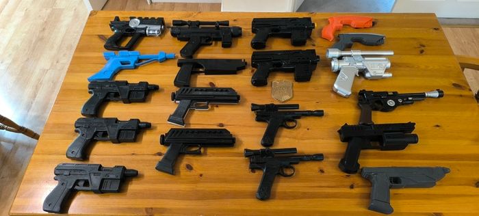 3D Printed Sci-Fi Replica Props Job Lot  Star Wars, Dredd, Orville, Cosplay & Display Pieces