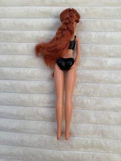 Shrek Princesses Princess Fiona Kung Fu Action Doll Dreamworks 2007 Used Her legs are a bit too lose Please see photos