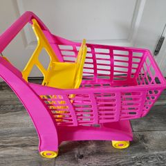 Kids' toy shopping trolley
