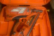 First fix nail gun