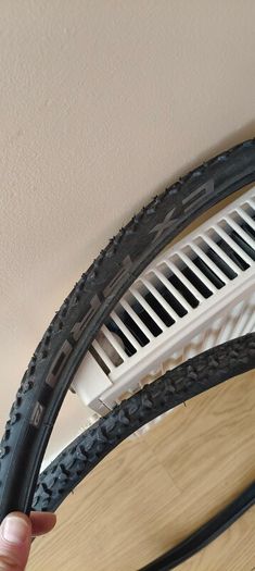 bicycle tyres schwalbe cx pro