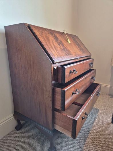 Writing desk