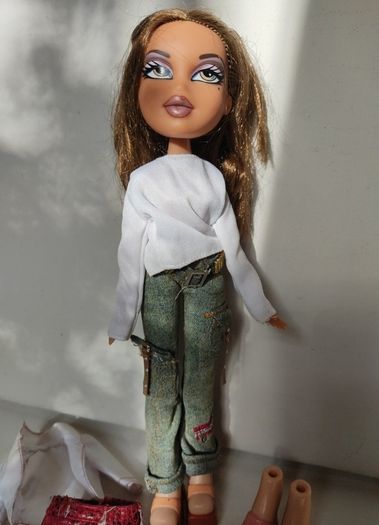 Bratz Vintage Jasmin MGA 2001