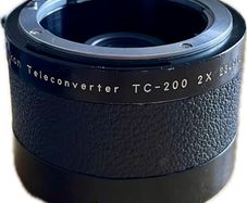 Nikon TC-200 2X AI teleconverter, vgc