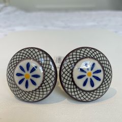 Patterned door knobs with washers and screws