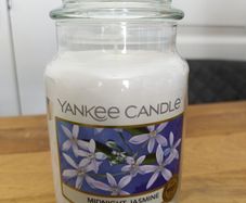 Yanke Candle