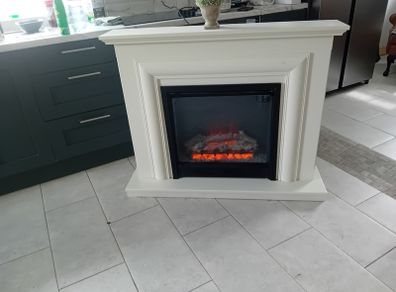 Avensis timber Electric Fireplace