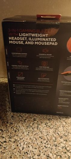Gaming Headset. Trust Headset and Mouse. Illuminated Mouse