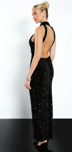 black dress