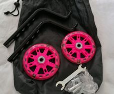 Bike training wheels