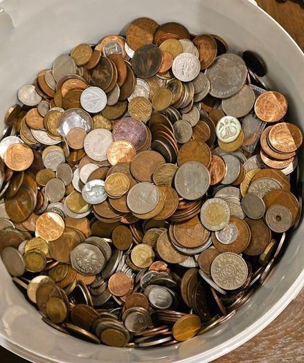 Coin Lot Mixed Country UK USA Europe World Price per 1kg