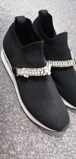 shoes /trainers ladies worn twice to big size 8 uk 41