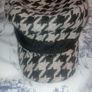 ladies tweed style paperboy hat Image 2