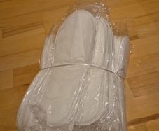 Disposable slippers x 25
