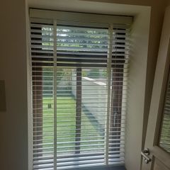 Cream Wooden Blinds x 7
