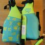 Children's swim vest Image 4