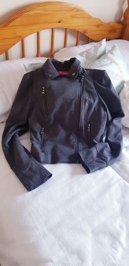 Chic & Jeune Grey Jacket - Size 8