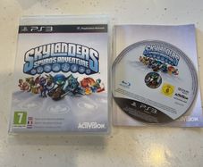 Skylanders ps3 spyro's adventure