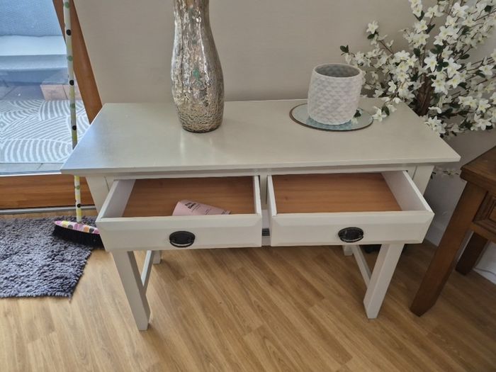 hall table