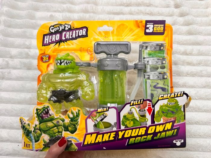 Heroes of Goo Jit Zu Hero Creator Rockjaw Mix Fill Create Your Own Action Figure Damaged Box Please see photos