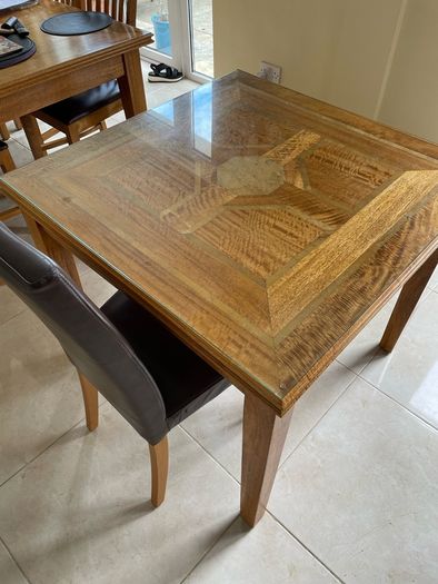 dining table 4 seater