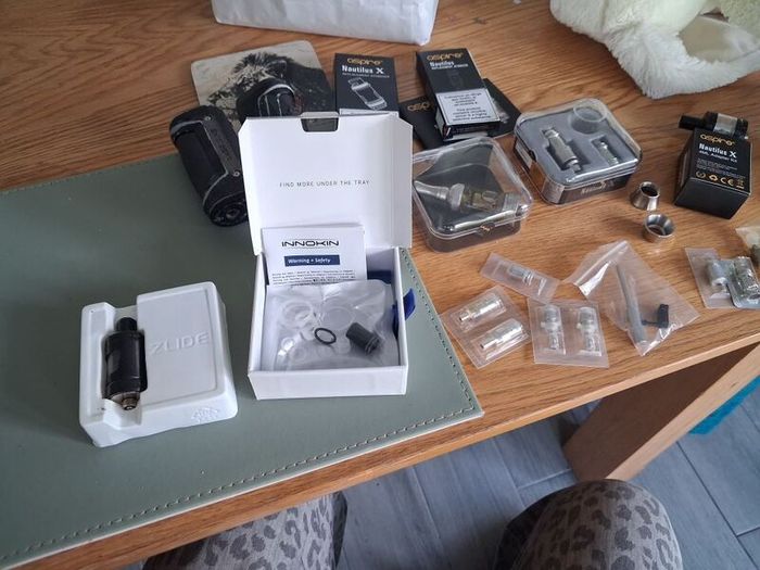 Vape batteries and parts