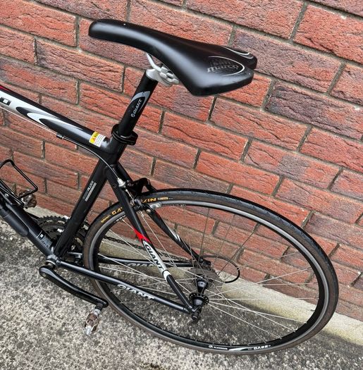 Giant Road Bike