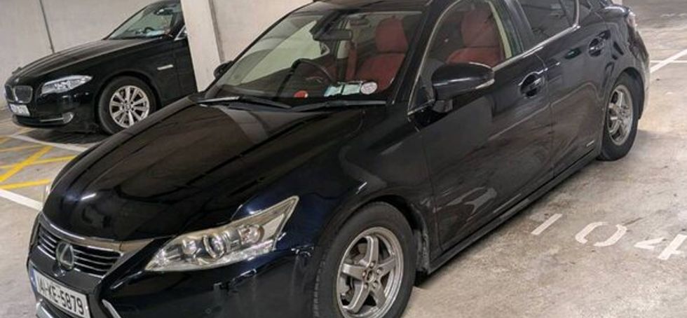 Lexus CT200H