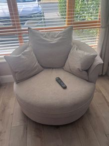 ORSON Resilient Fabric Swivel Chair