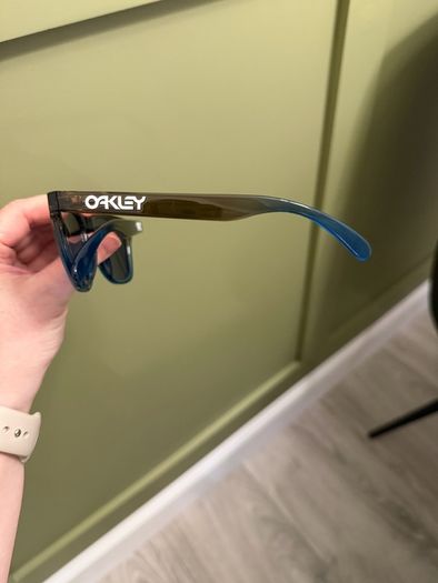 Oakley Frogskins - RootbeerCyan