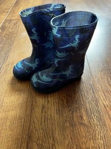 Boys wellies size 6