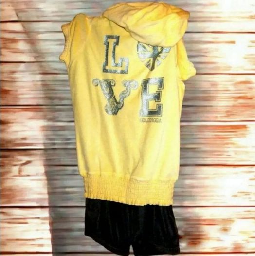 Vintage BNWT Goldigga Trackie 5/6 Years