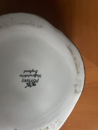 pottery vase