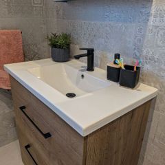 Brand New Ceramic Bathroom Sink / Basin