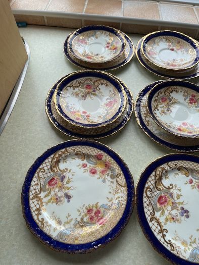 Antique 19th C5 Side Plates & 4Saucers p