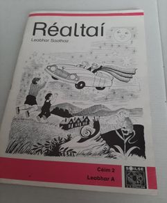 Realtai Gaeilge vintage school book