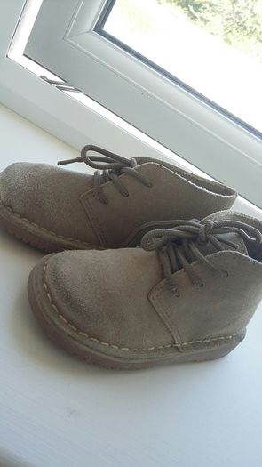 Mother Care shoes size 6 (infants)