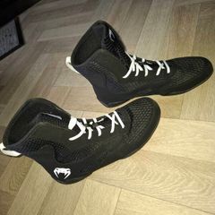 Venum Contender Boxing Boots