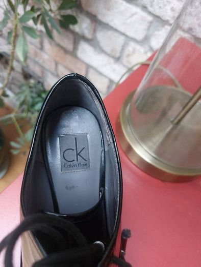 Calvin Kleine patent high