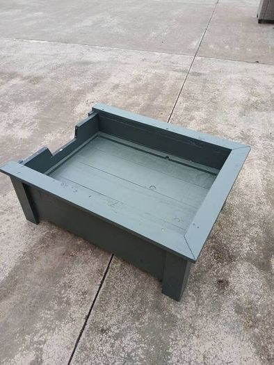 Dog raised bed
