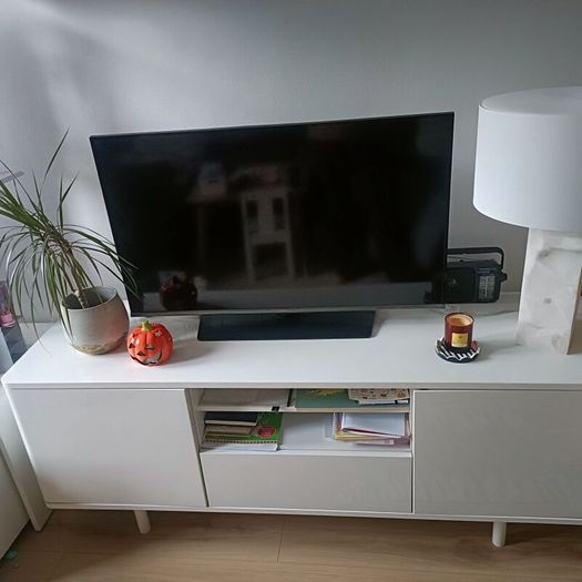 IKEA TV bench - free