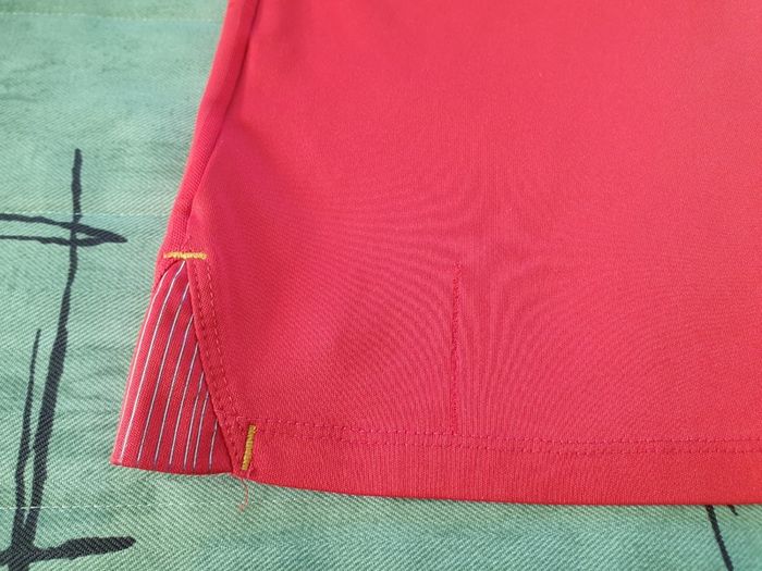 Liverpool Football Club Home Jersey 2015 to 2016 Childrens Extra Large New Balance YXL