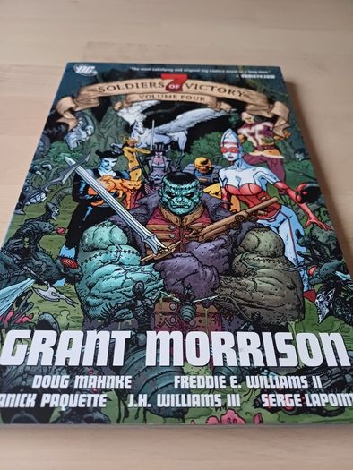 Seven Soldiers of Victory by Grant Morrison (Volume 1 to 4 DC Comics Graphic Novels 2006)