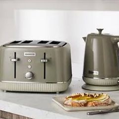 Green Kettle and Toaster